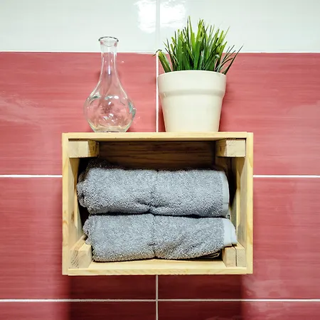 לינה וארוחת בוקר Casa Lena 4*