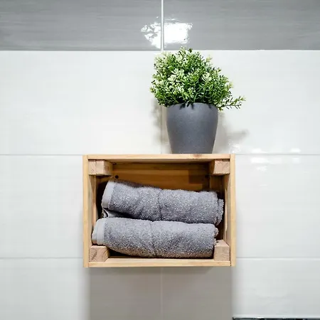 Casa Lena לינה וארוחת בוקר נאפולי